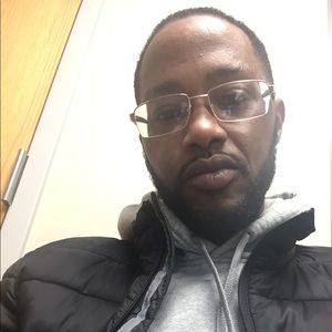 Meet your Posher, Lavelle